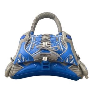 Balenciaga bag 💙